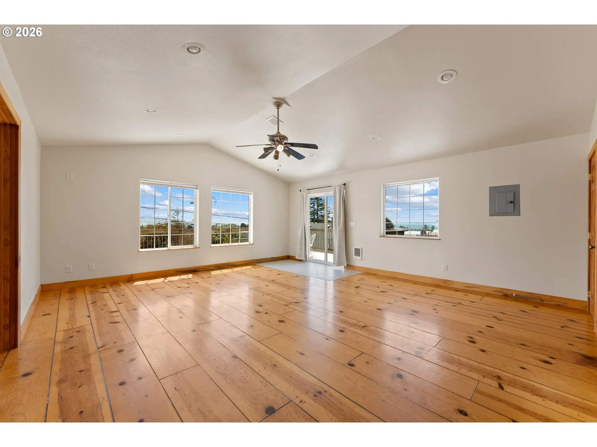 Family Room-Upper