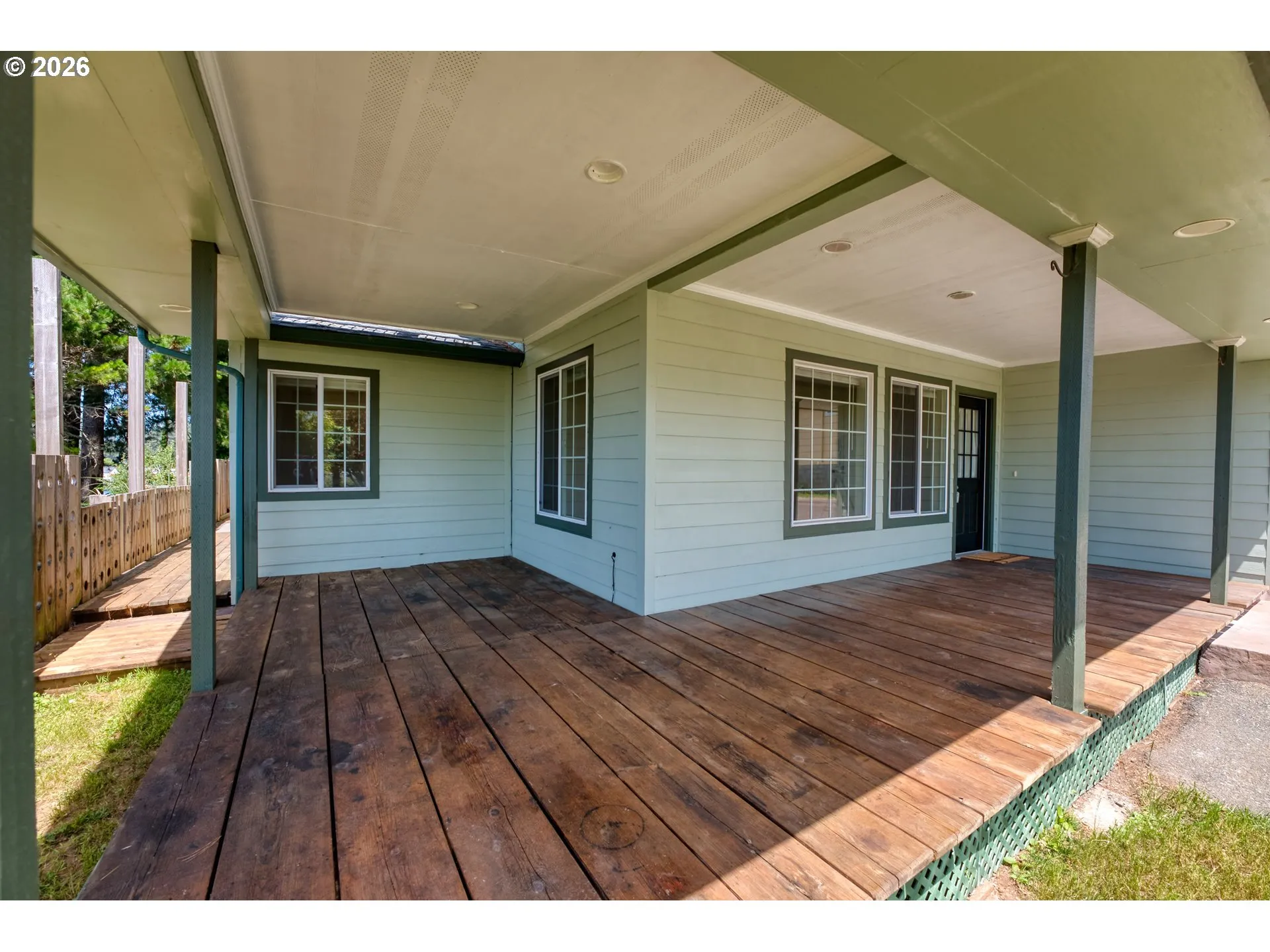 Deck-Main
