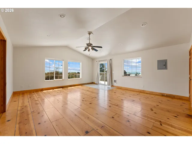 Family Room-Upper