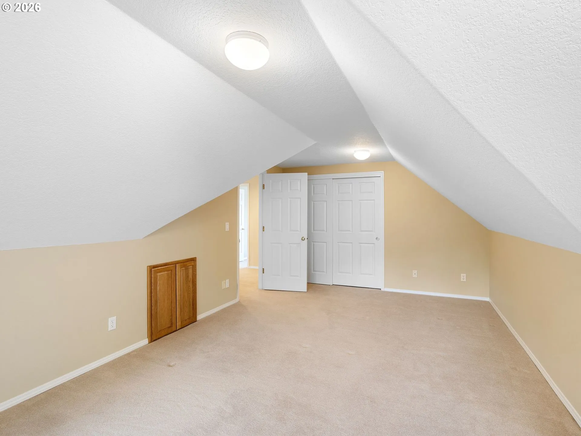 Bonus Room-Upper