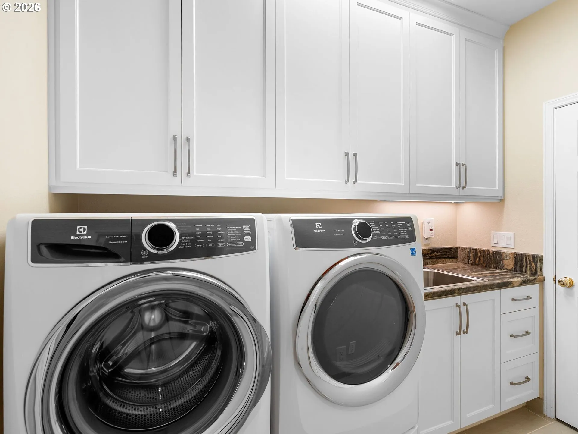 Laundry-Main