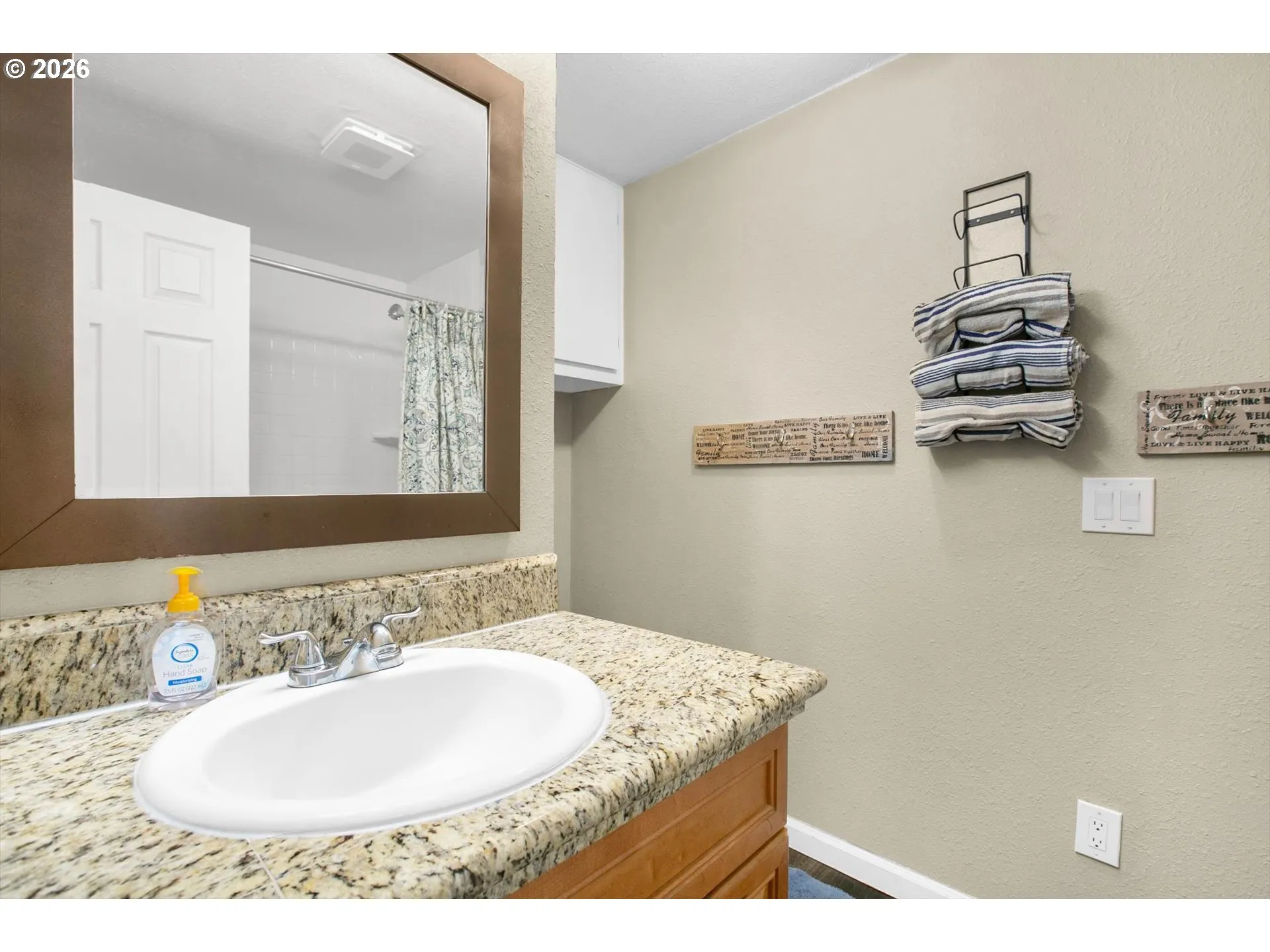 Bathroom-Lower
