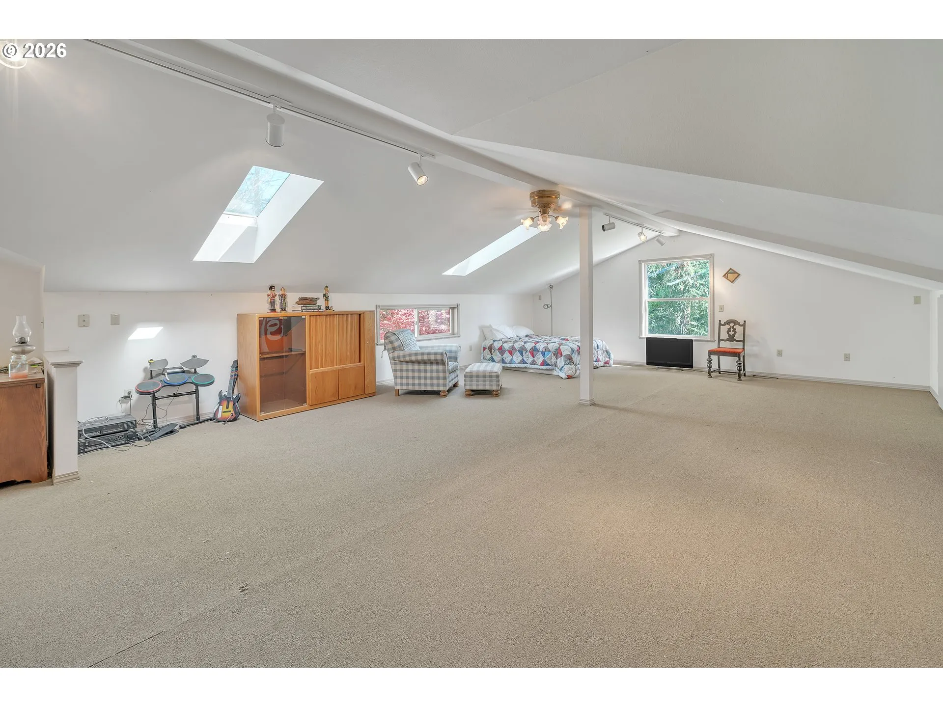 Bonus Room-Upper