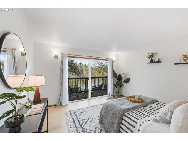 Primary Bedroom-Main