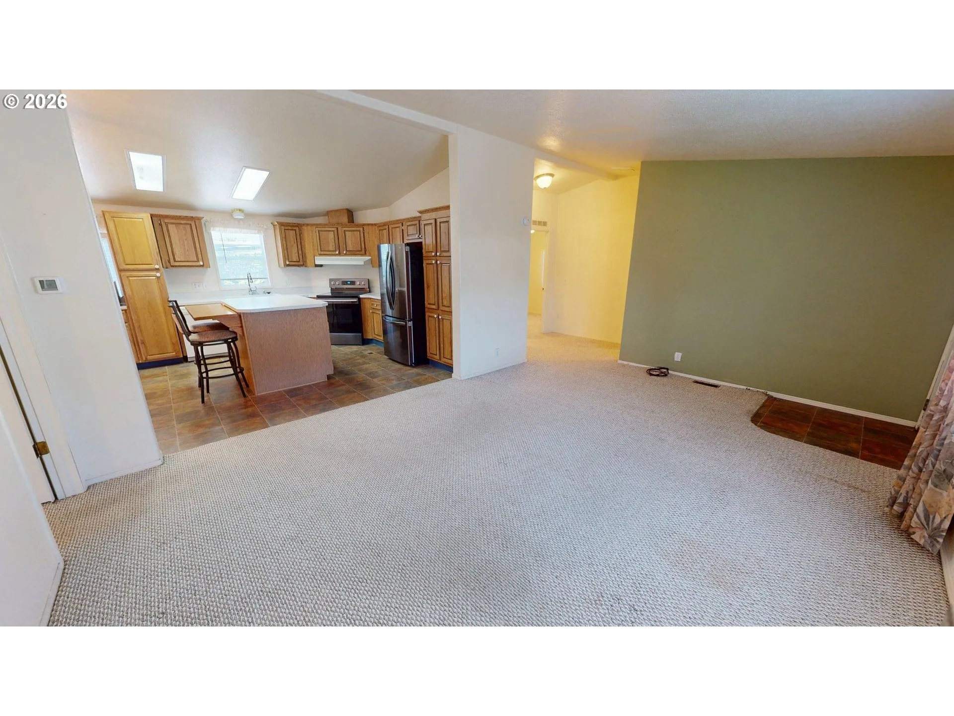 Living Room-Vaulted Ceilings