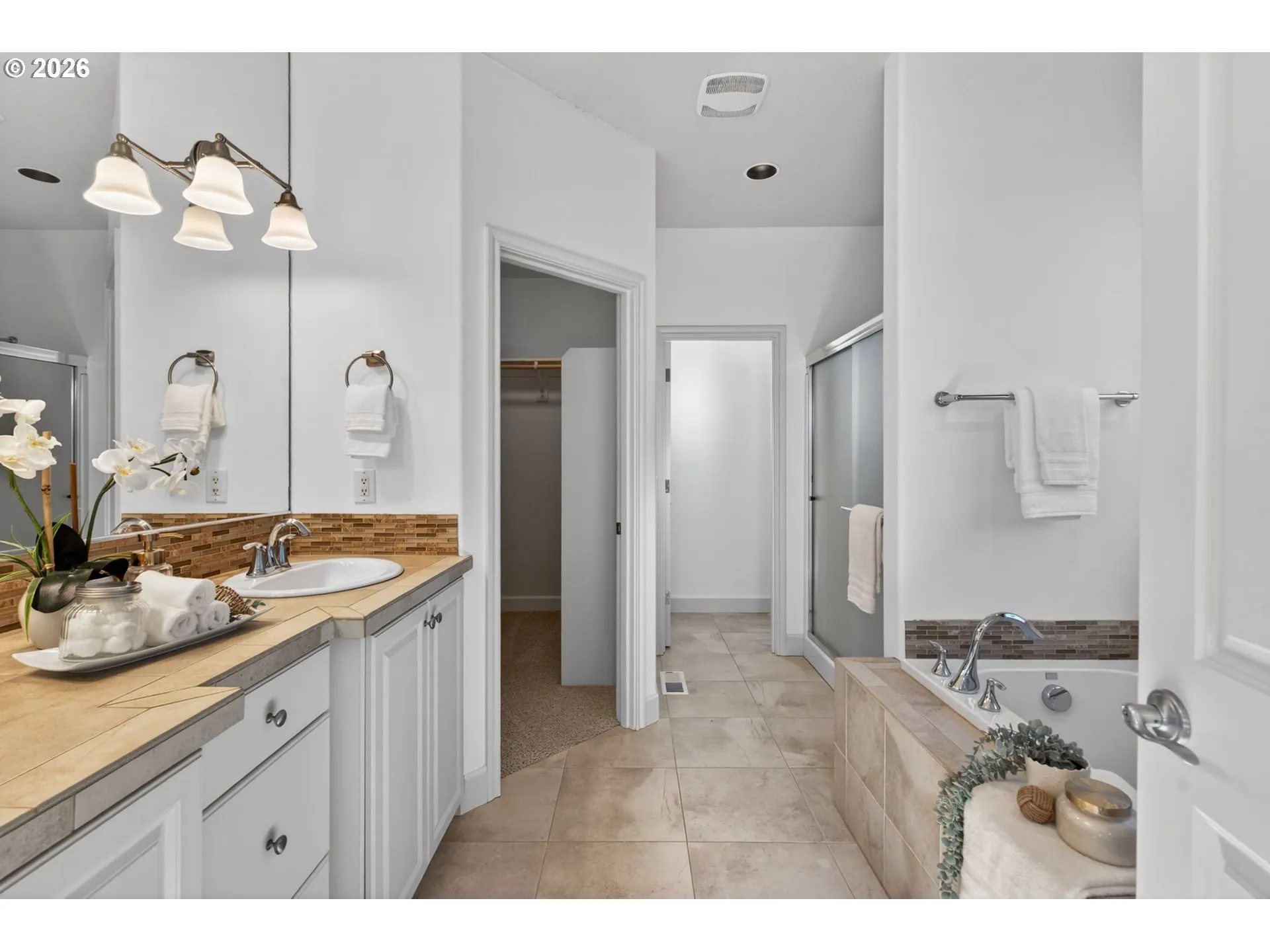 Bedroom, Primary-Main