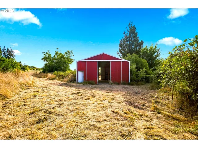 Barn