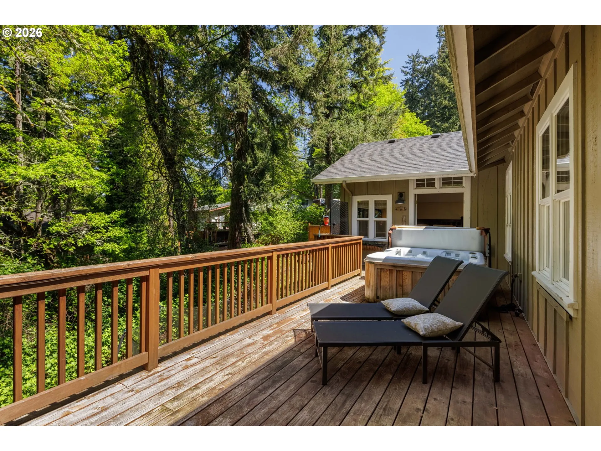 Deck-Main