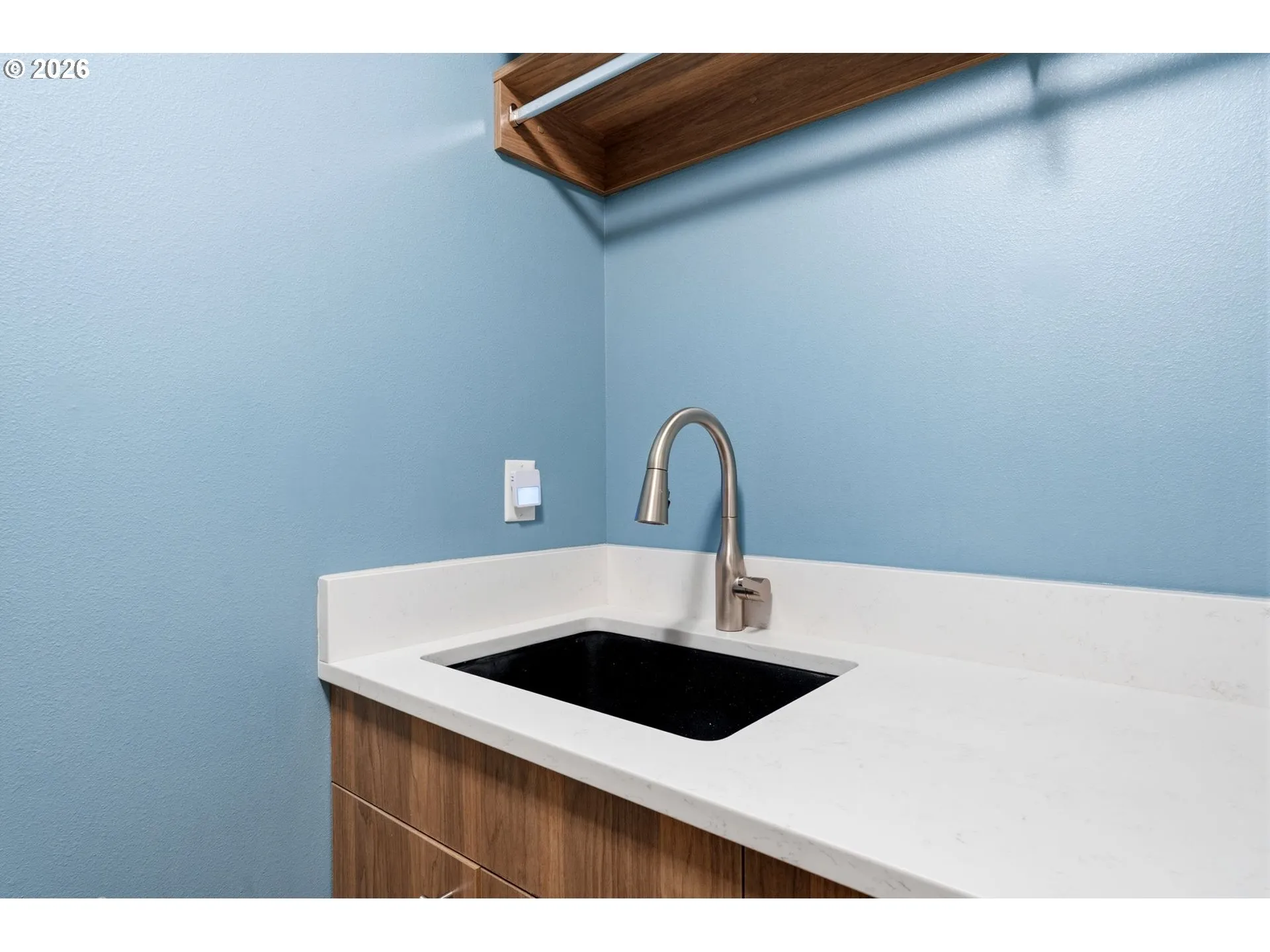 Laundry-Upper