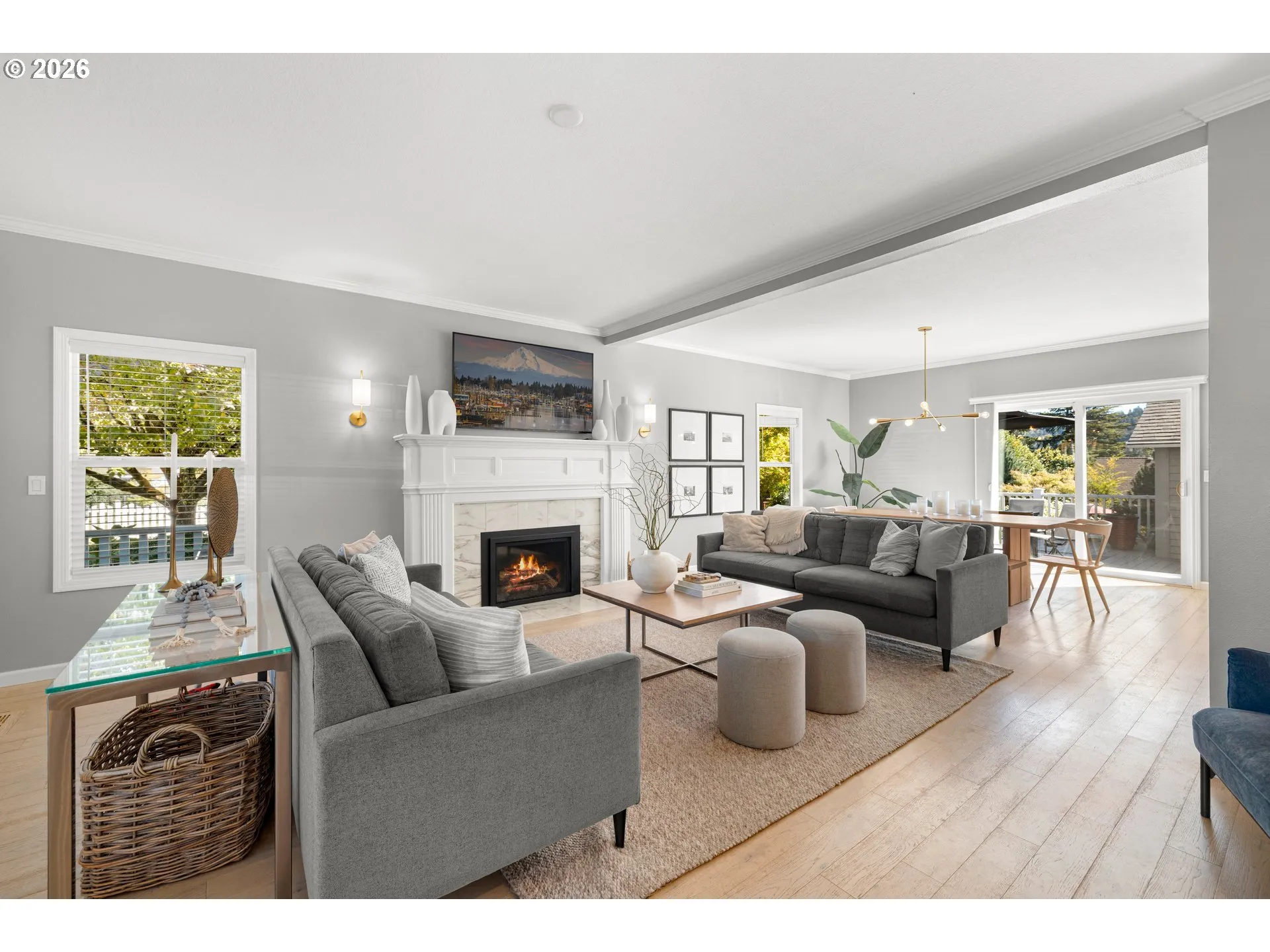 Living Room/Dining Room