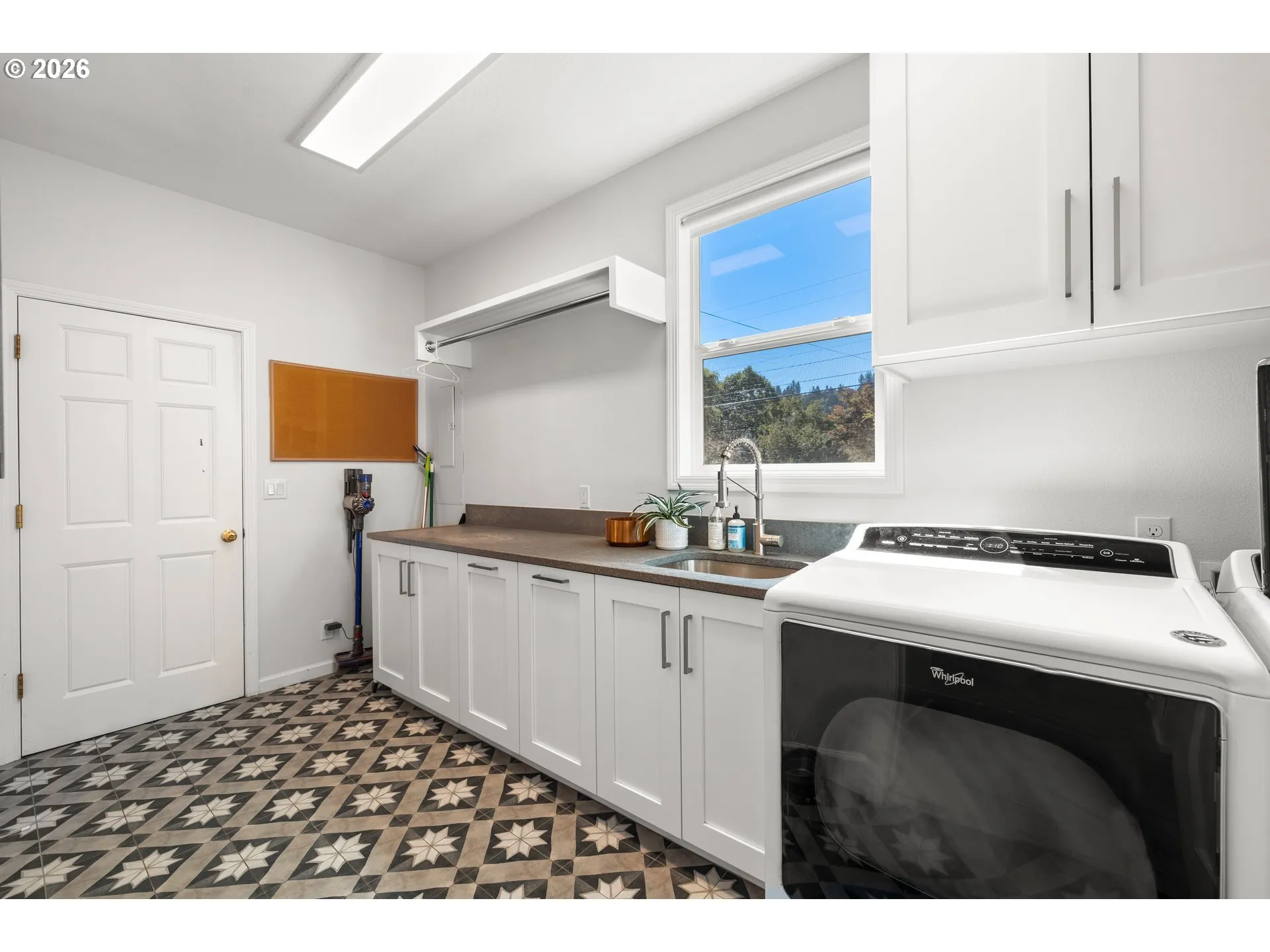 Laundry-Main