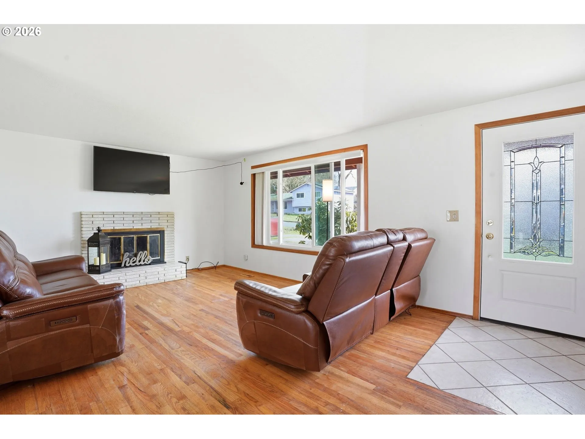 Living Room/Entrance-# 1