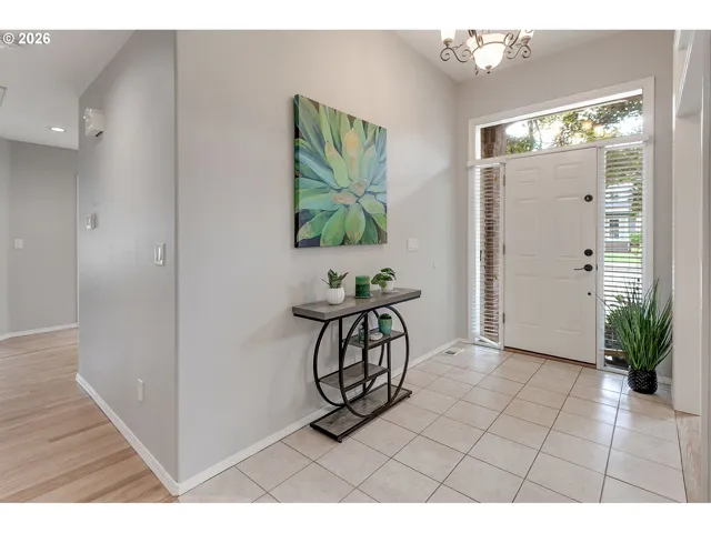 Entrance/Foyer