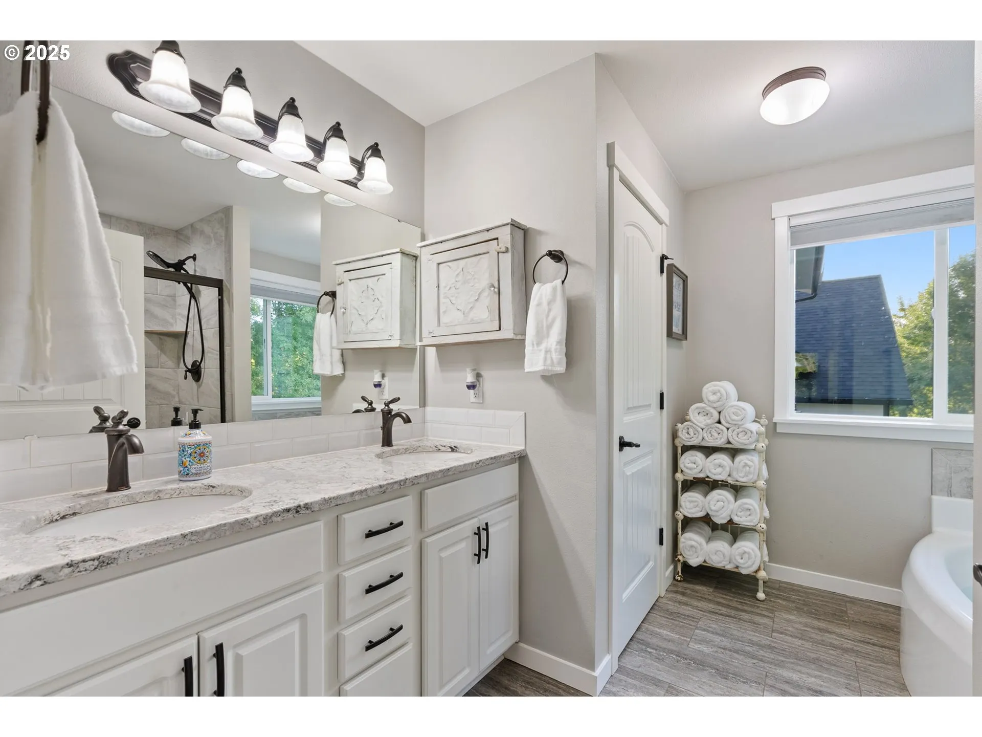 Bathroom, Attached-Double Sinks
