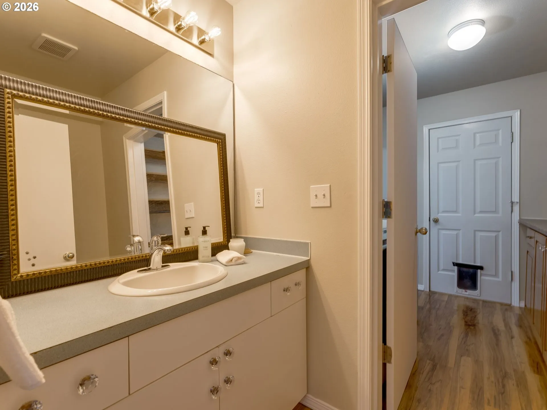 Bathroom-Hall