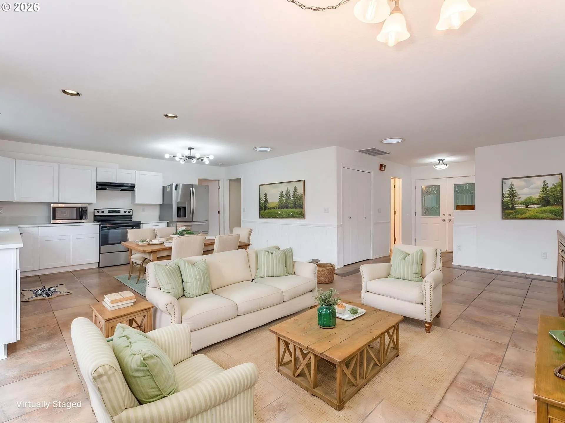 Living Room/Dining Room