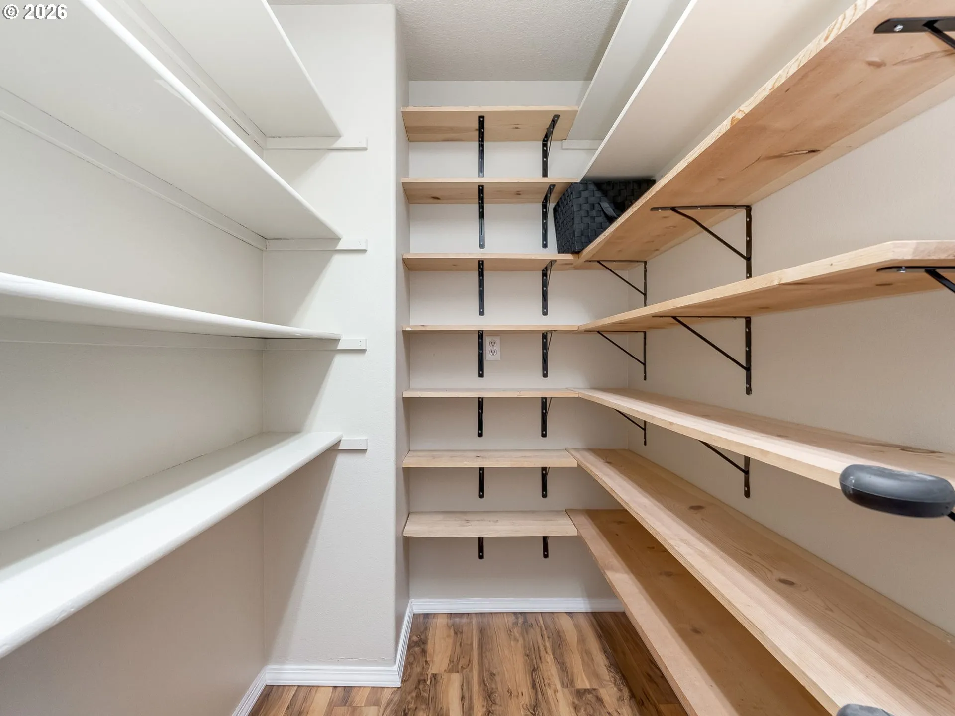 Pantry-Main