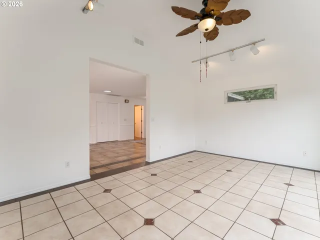 Solarium-Ceiling Fan