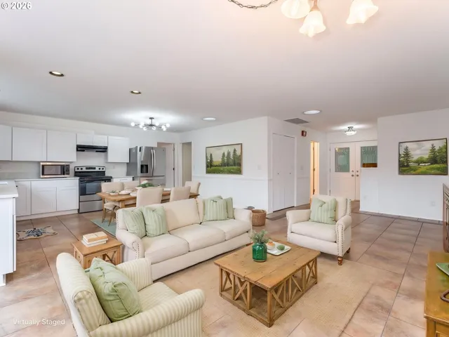 Living Room/Dining Room