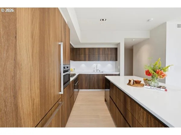 Kitchen-Island