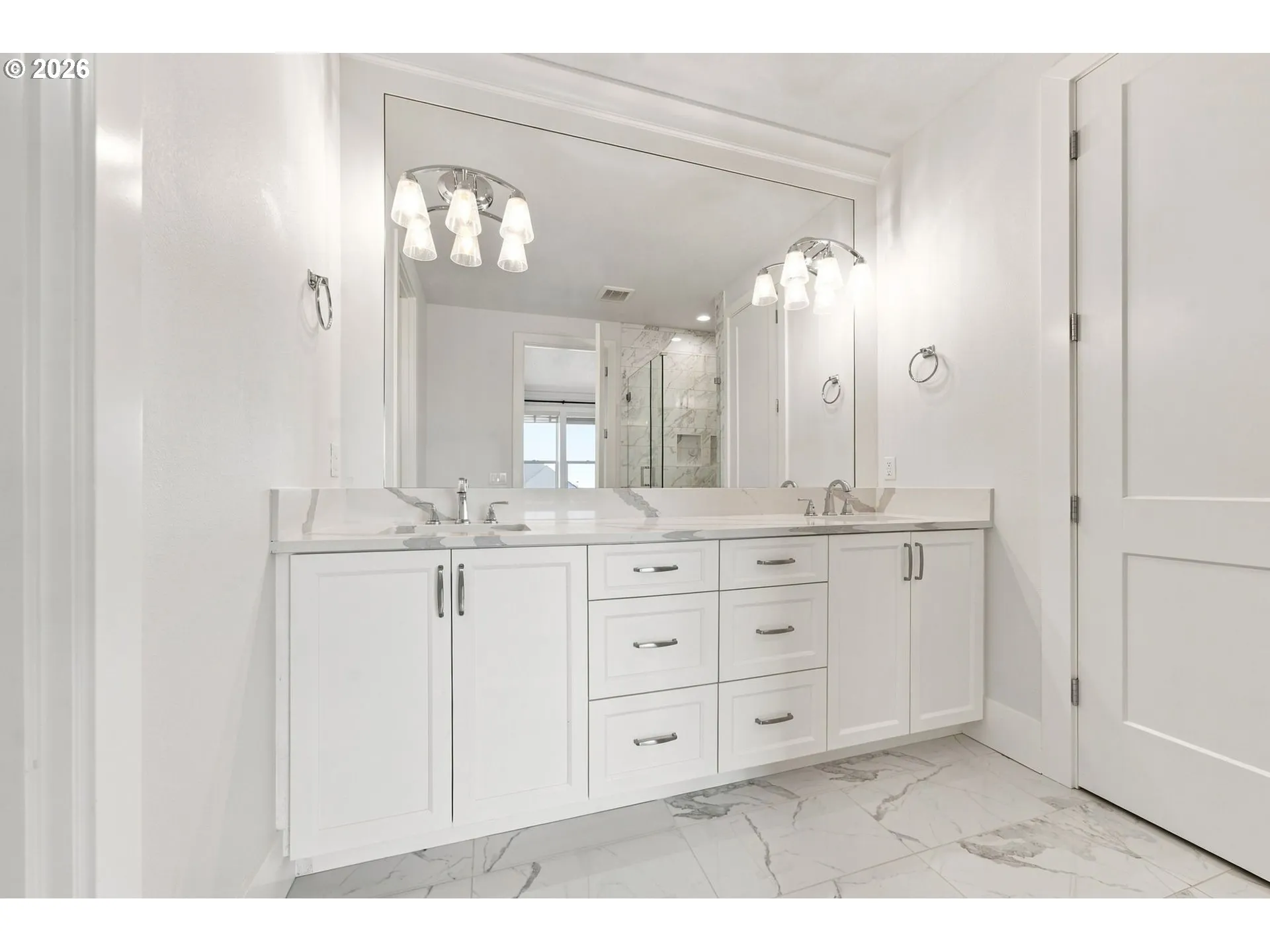 En Suite Bathroom