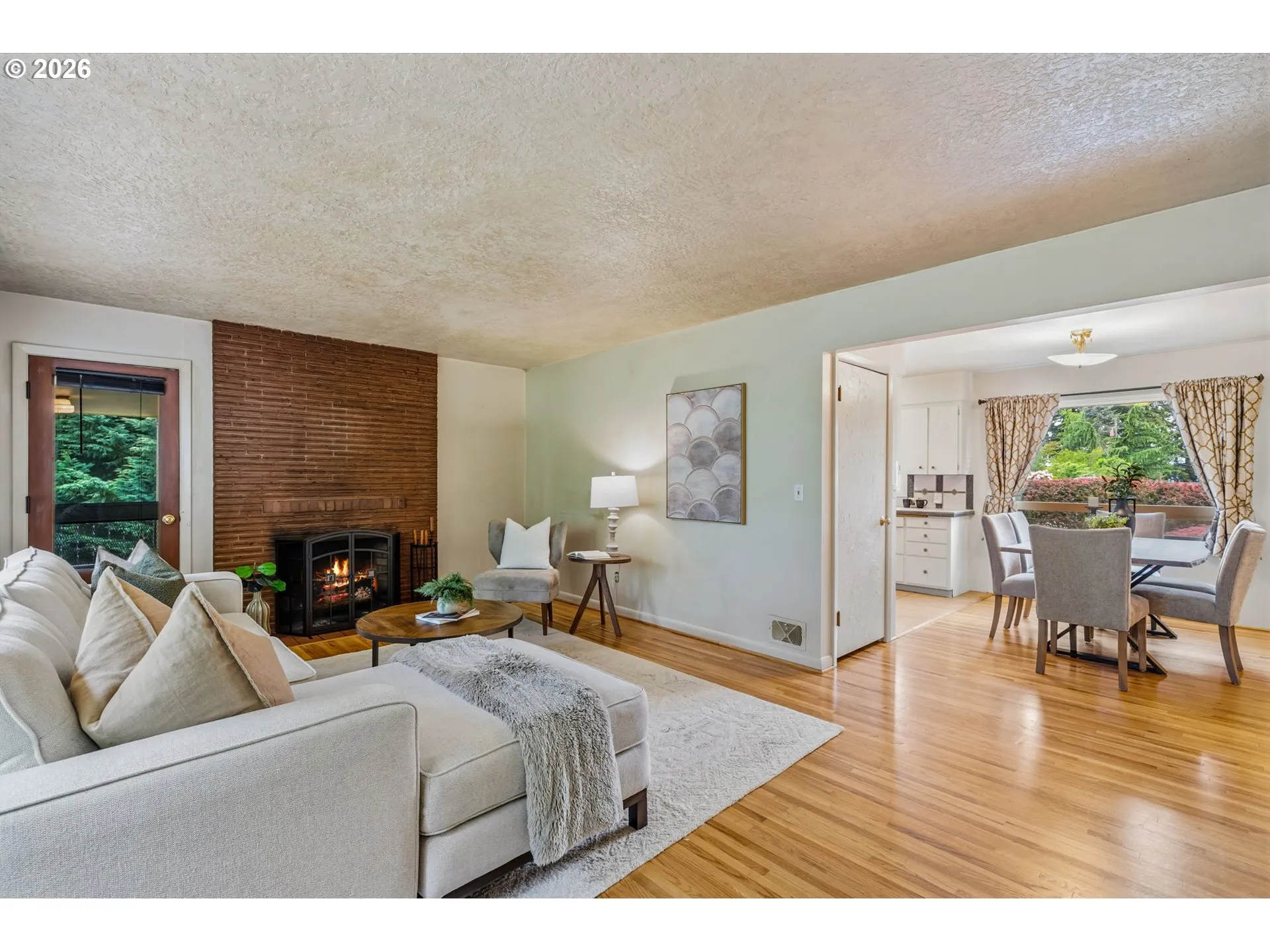 Living Room/Dining Room