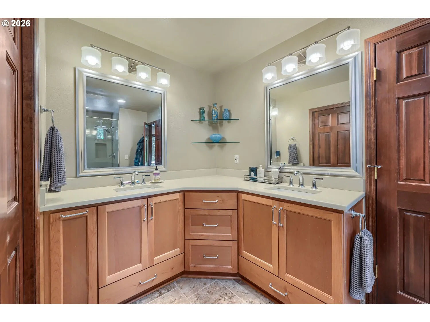 Bathroom, Attached-Double Sinks