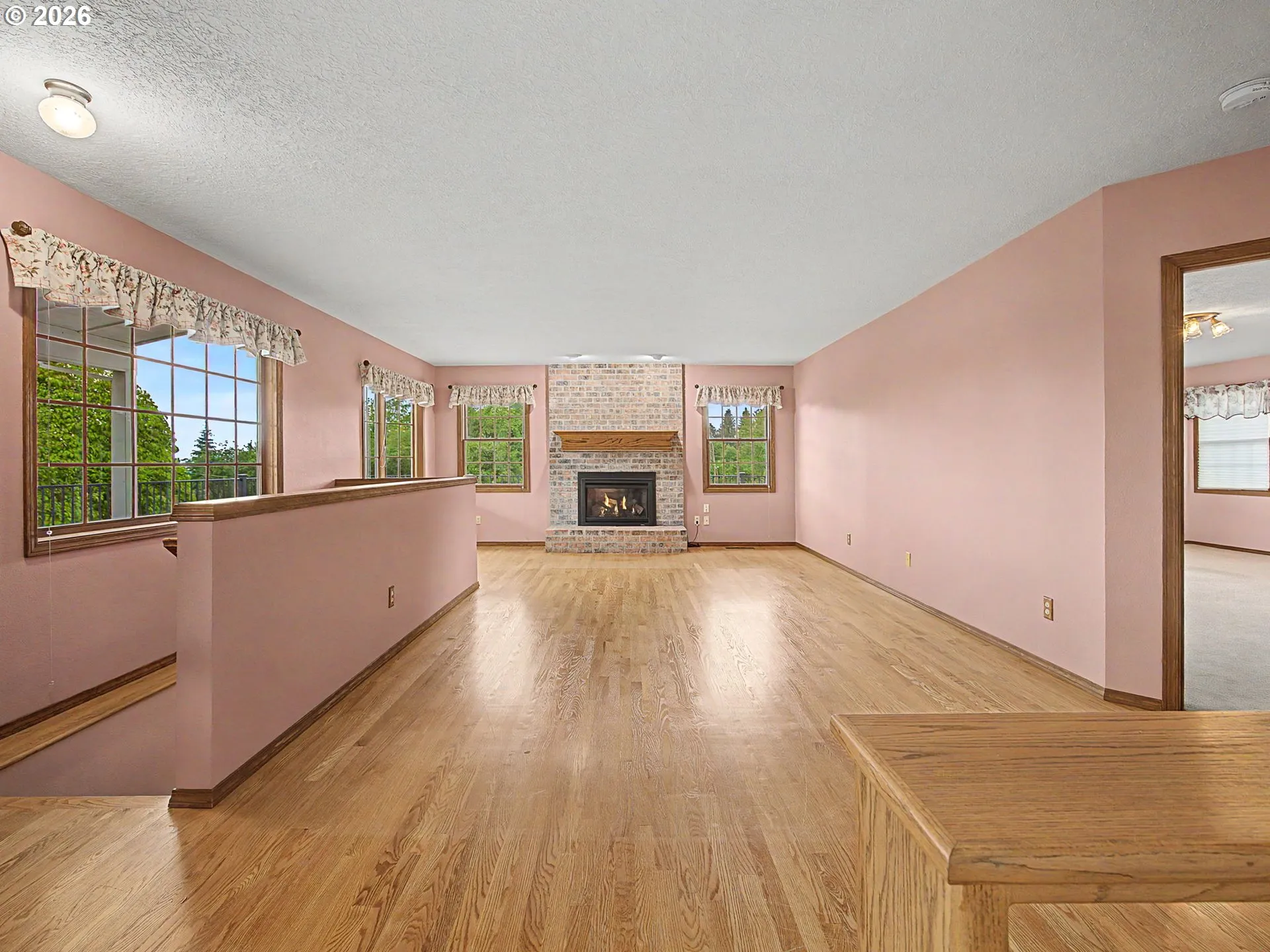 Living Room-Fireplace