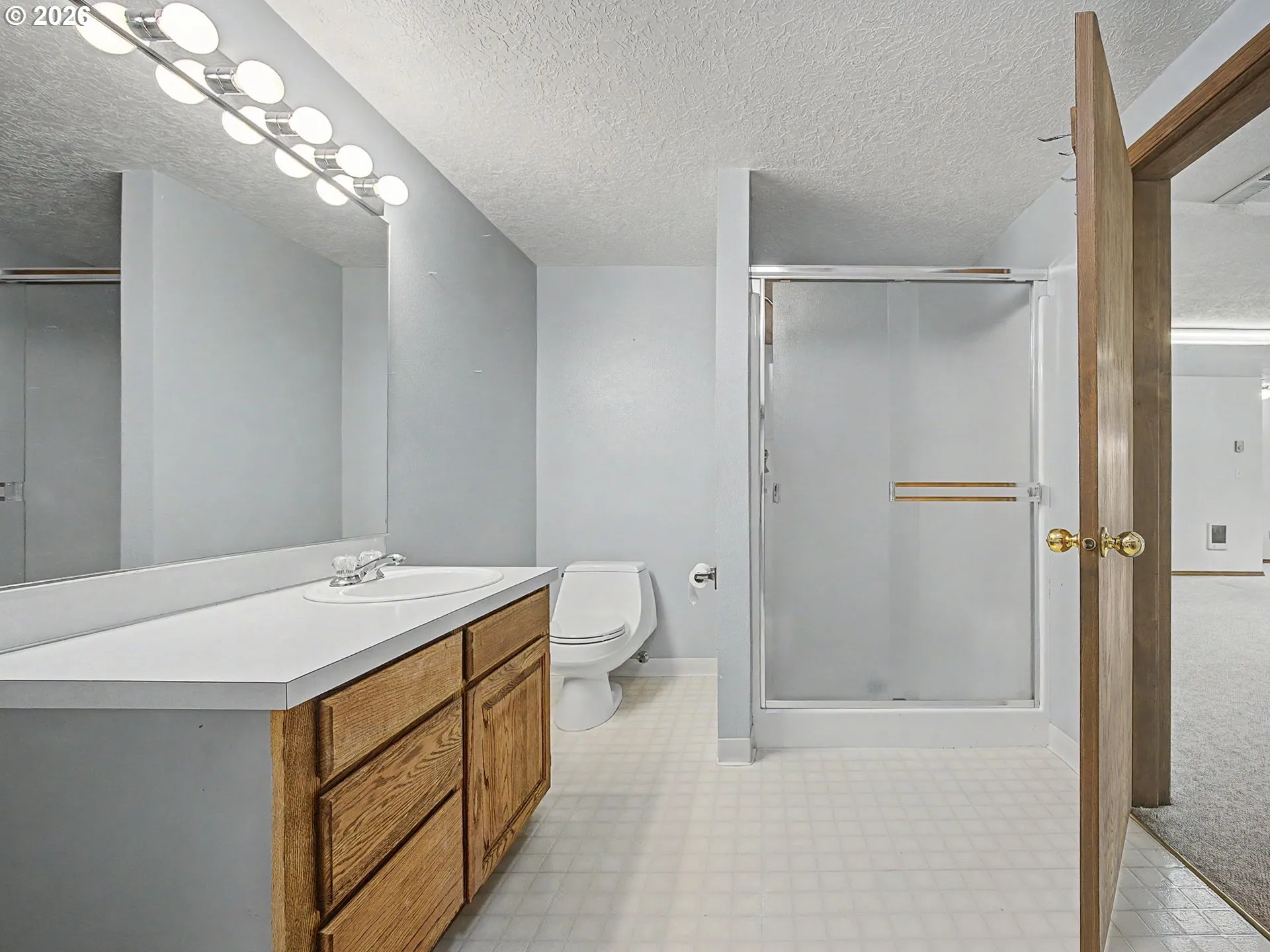 Bathroom-Lower