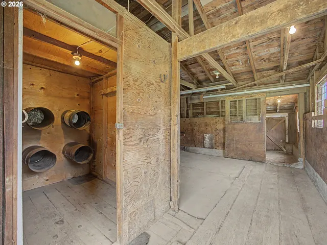 Barn