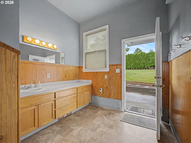 Mud Room