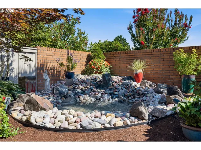 Water Feature