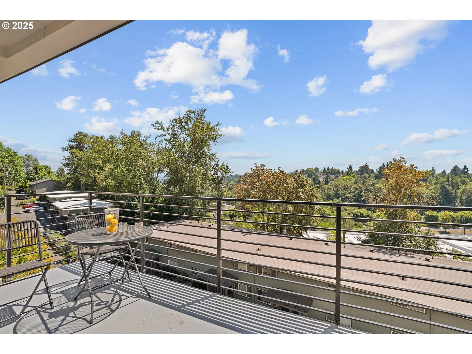 Balcony-SE Facing