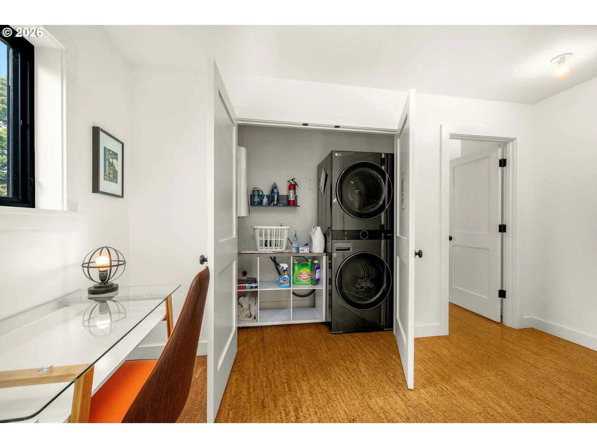 Laundry-Upper