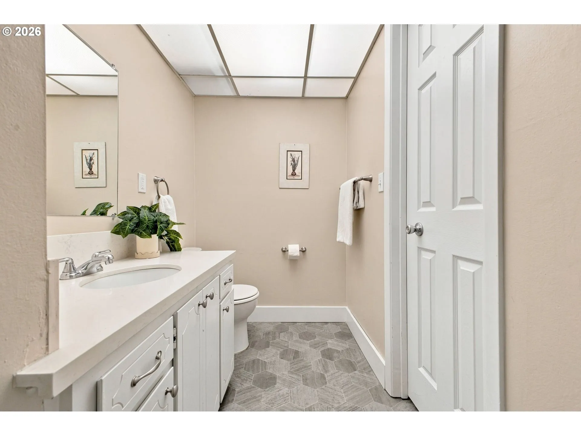 Bathroom-Hall