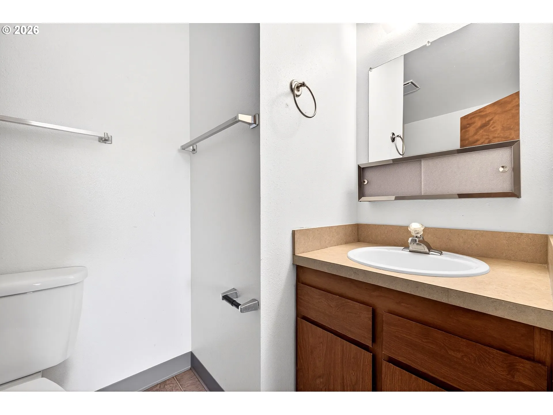 Bathroom, Attached