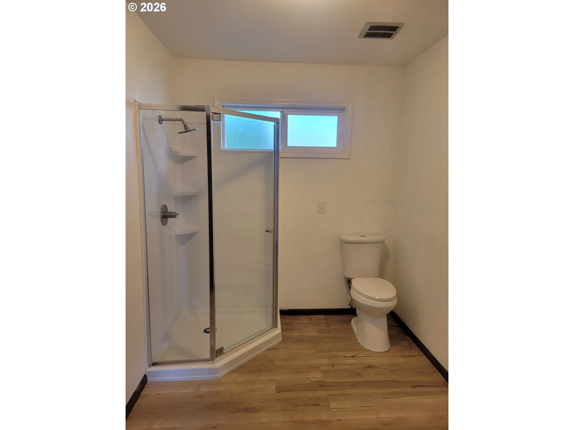 Bathroom-Walk in Shower