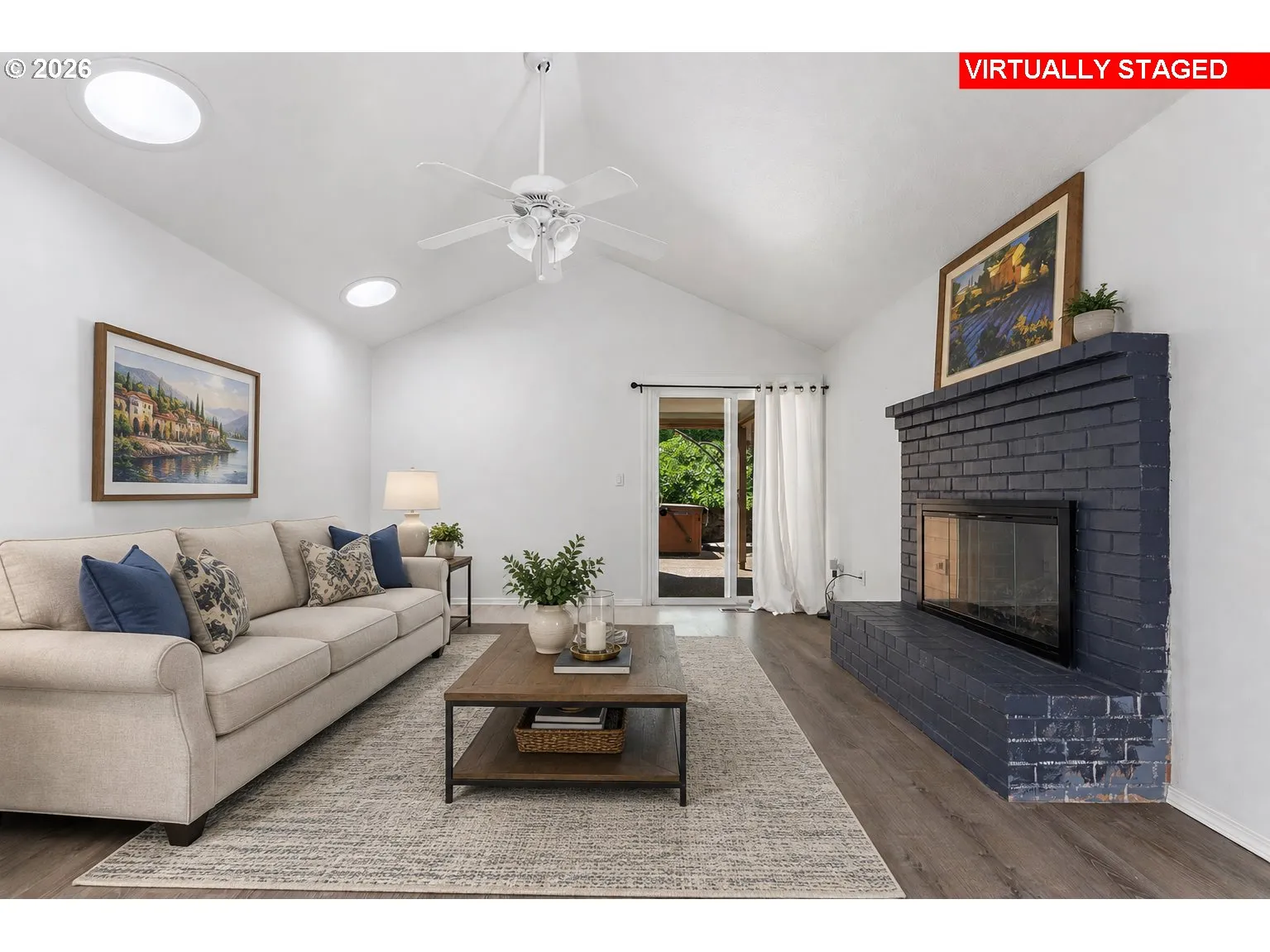Family Room-Ceiling Fan