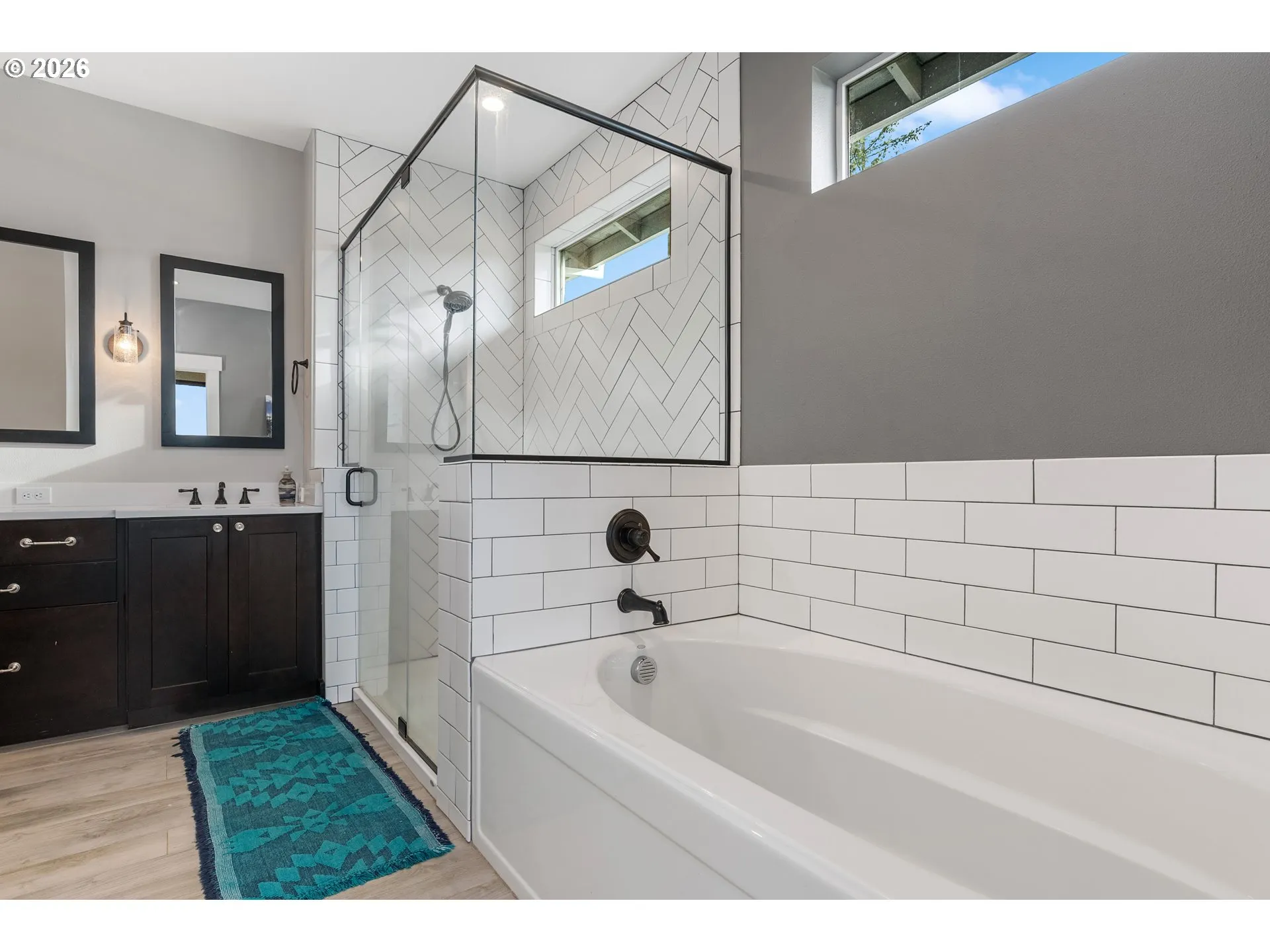 Bathroom, Attached-Upper