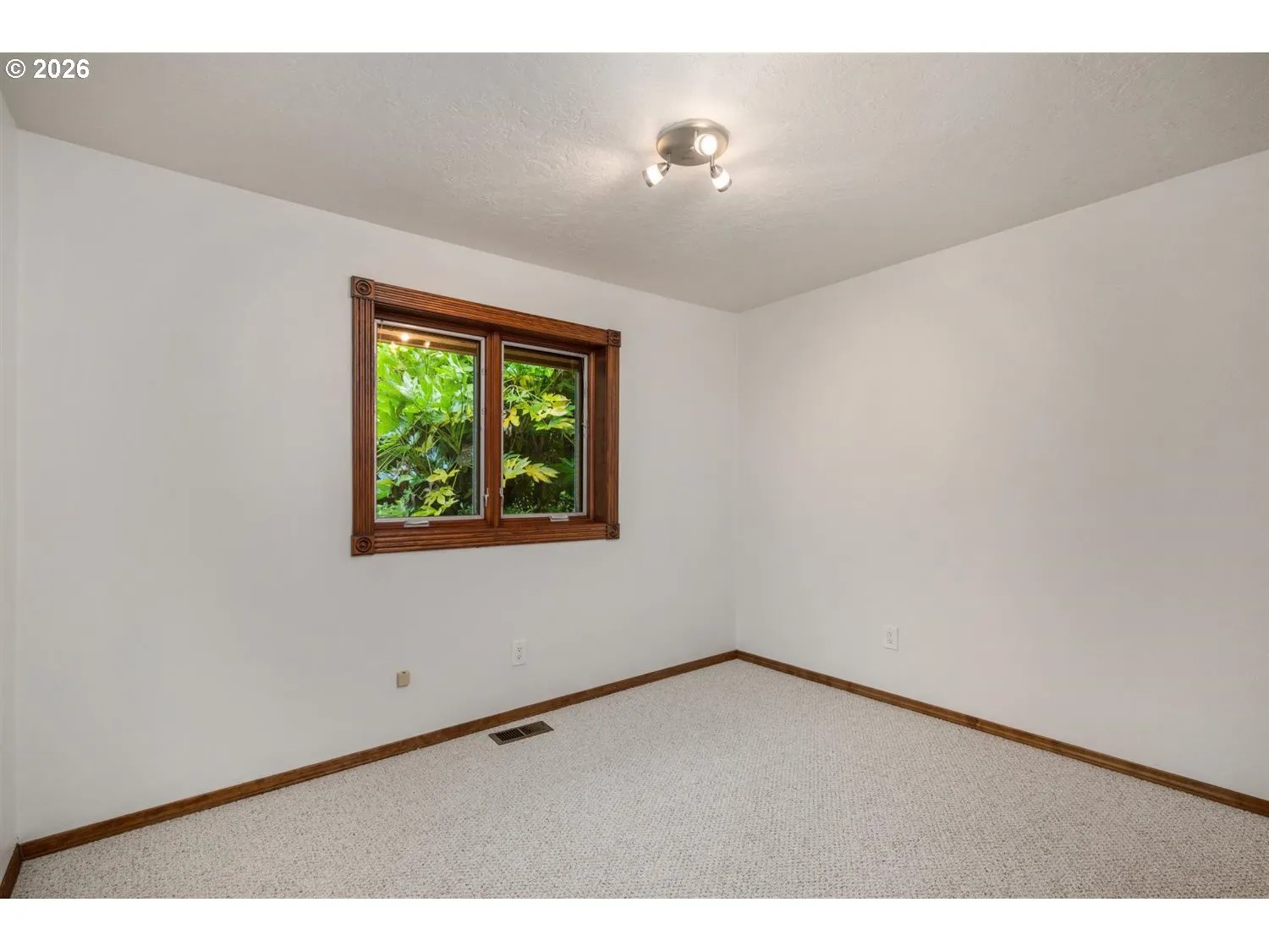Bedroom-Main