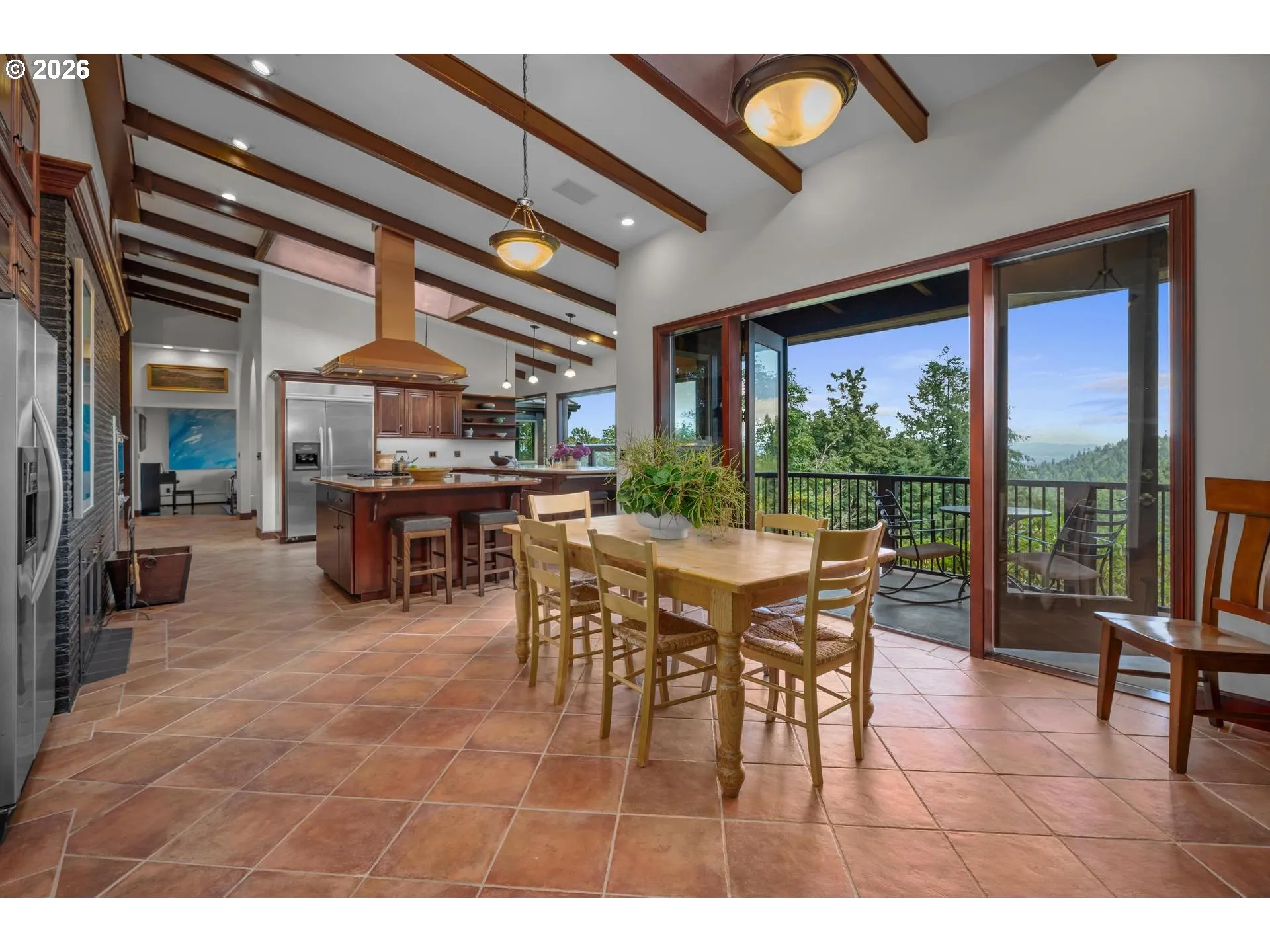 Kitchen-Eating Area