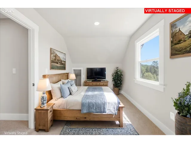 Bedroom, Primary-Upper