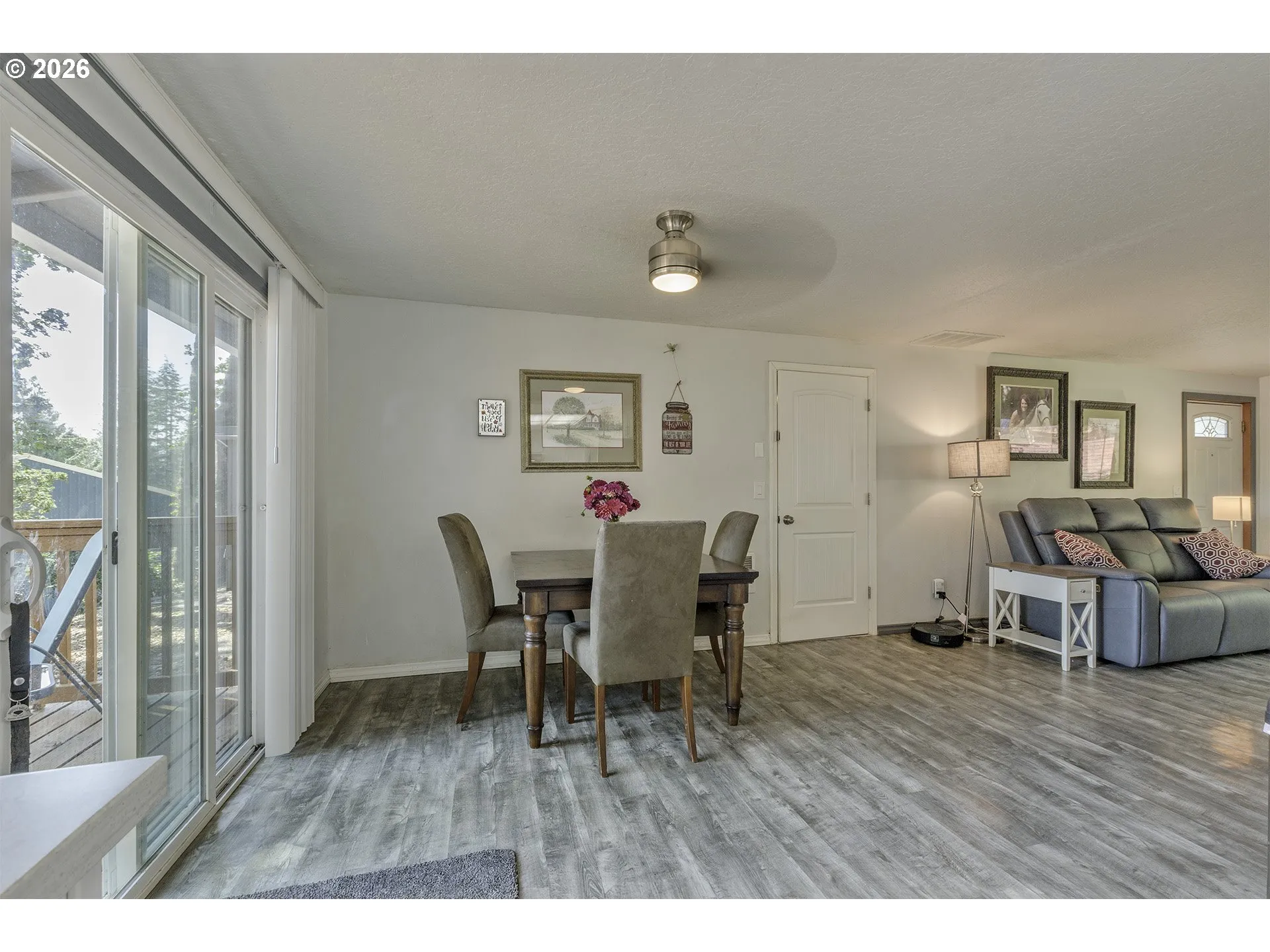 Dining Area-Ceiling Fan