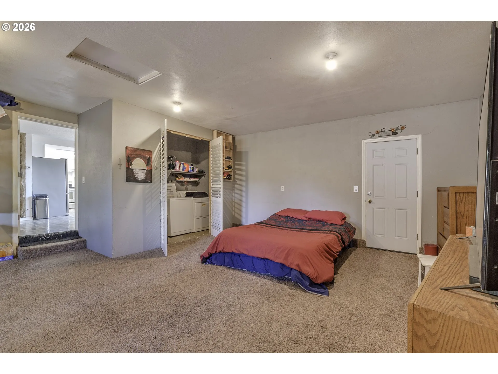 Laundry-Garage