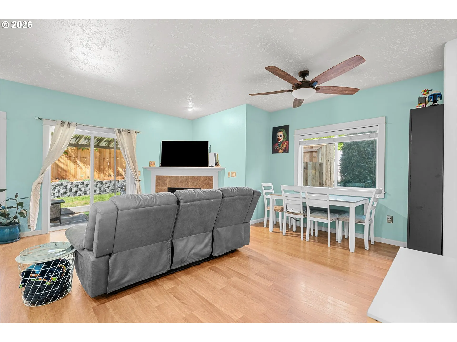 Living Room/Dining Room