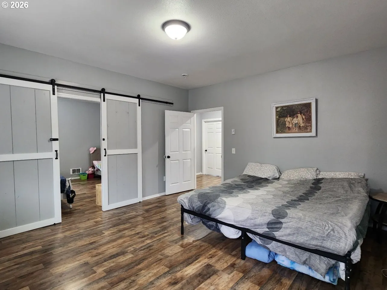 Bedroom, Primary-Upper