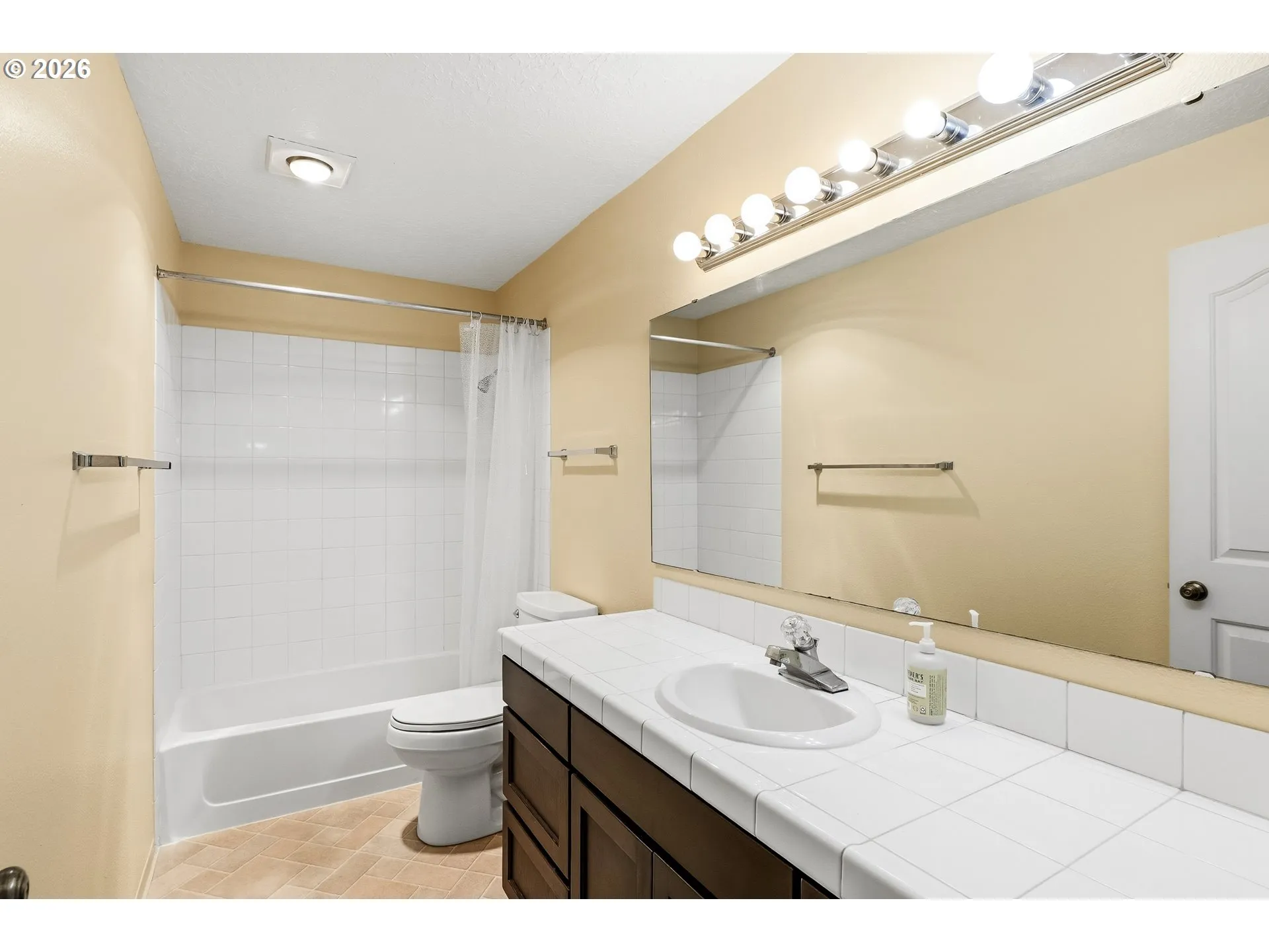 Bathroom, Attached