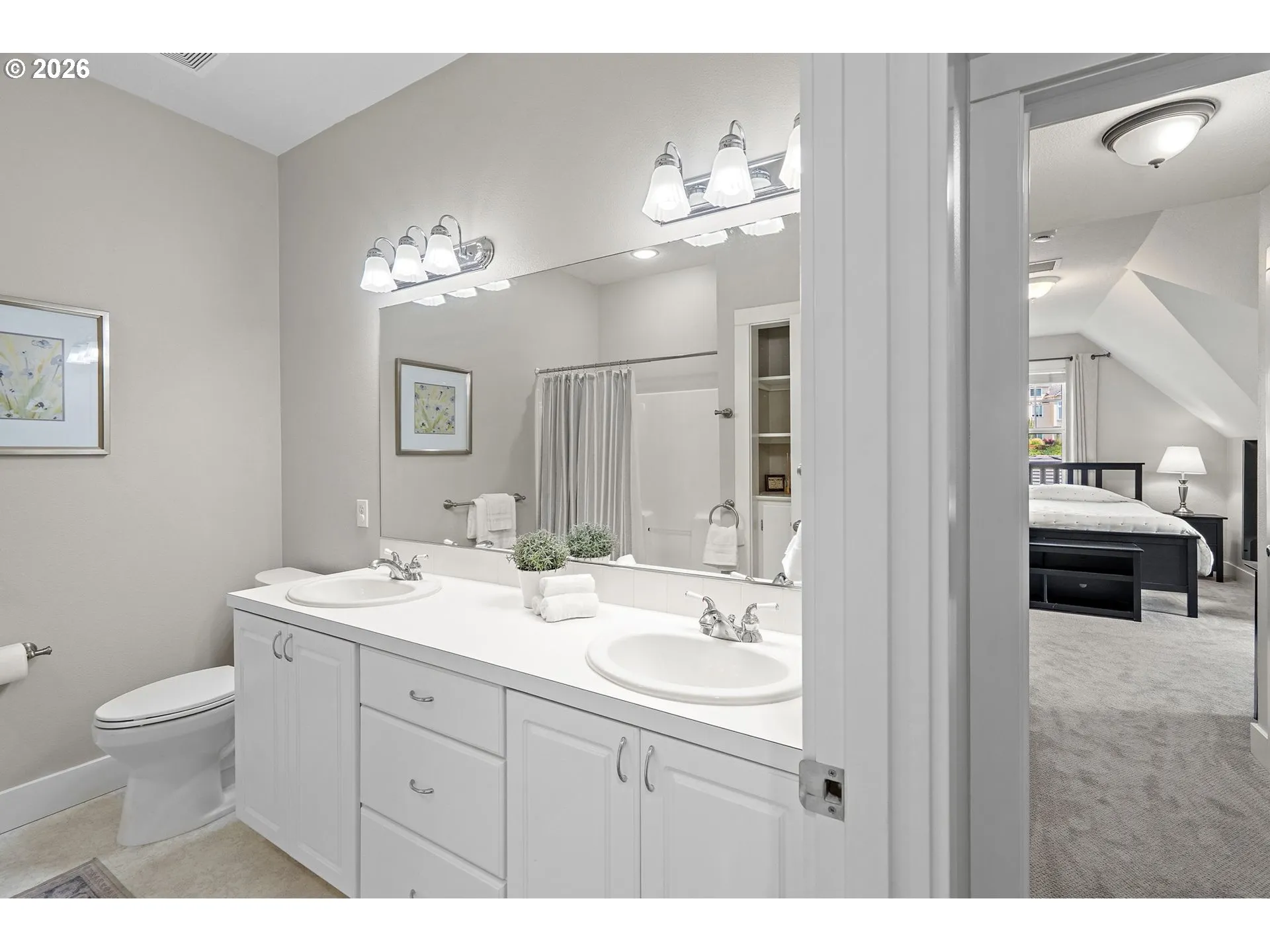 Bathroom-Hall