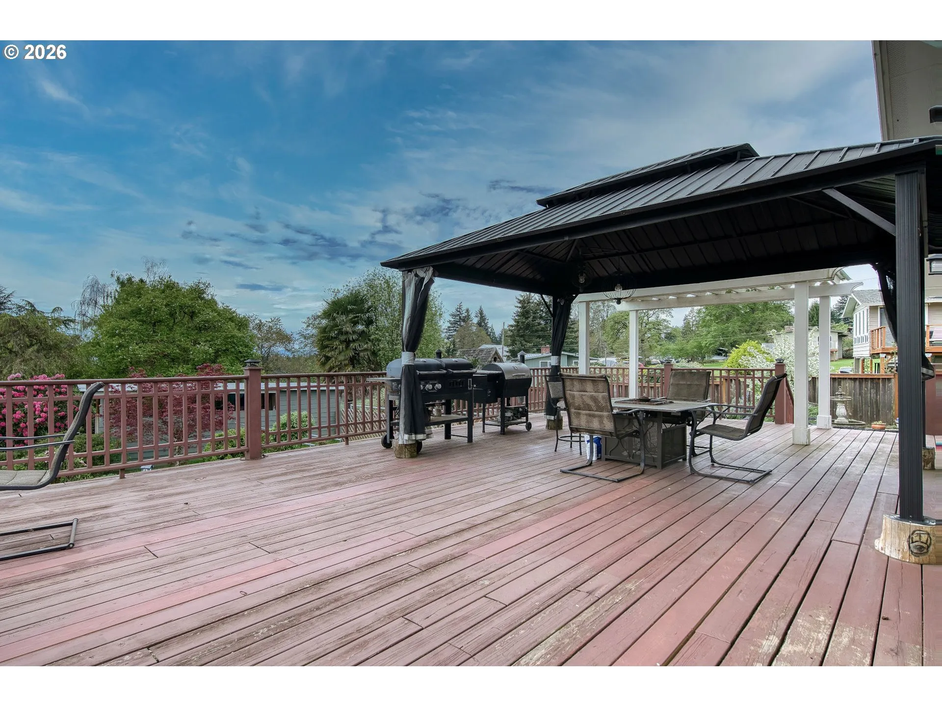 Deck-Main