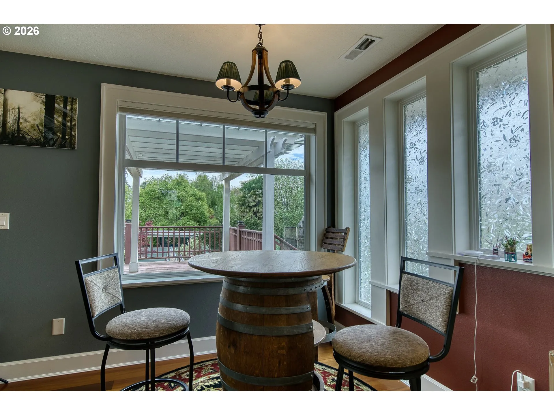 Kitchen-Eating Area